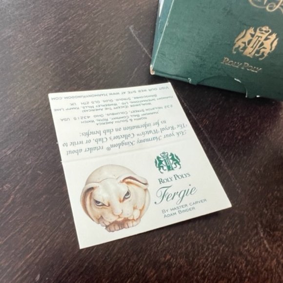 Fergie Harmony Kingdom Bunny Rabbit Trinket Box by artist Adam Binder - Picture 11 of 13